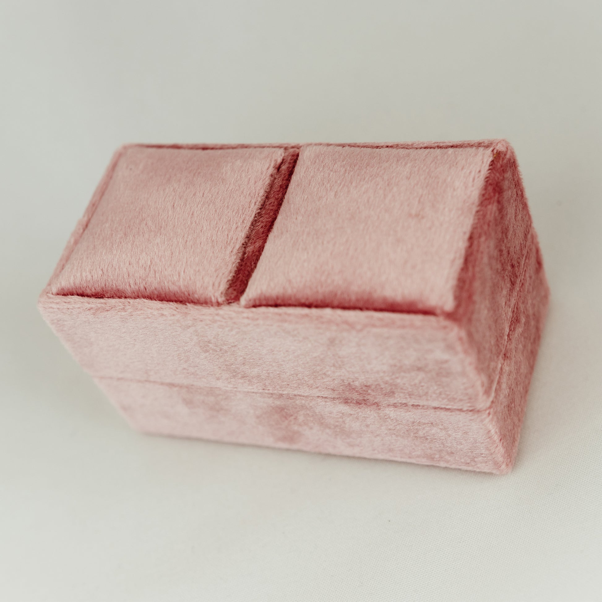 Wedding Ring Box in Velvet for Wedding Ceremony Ring Exchange