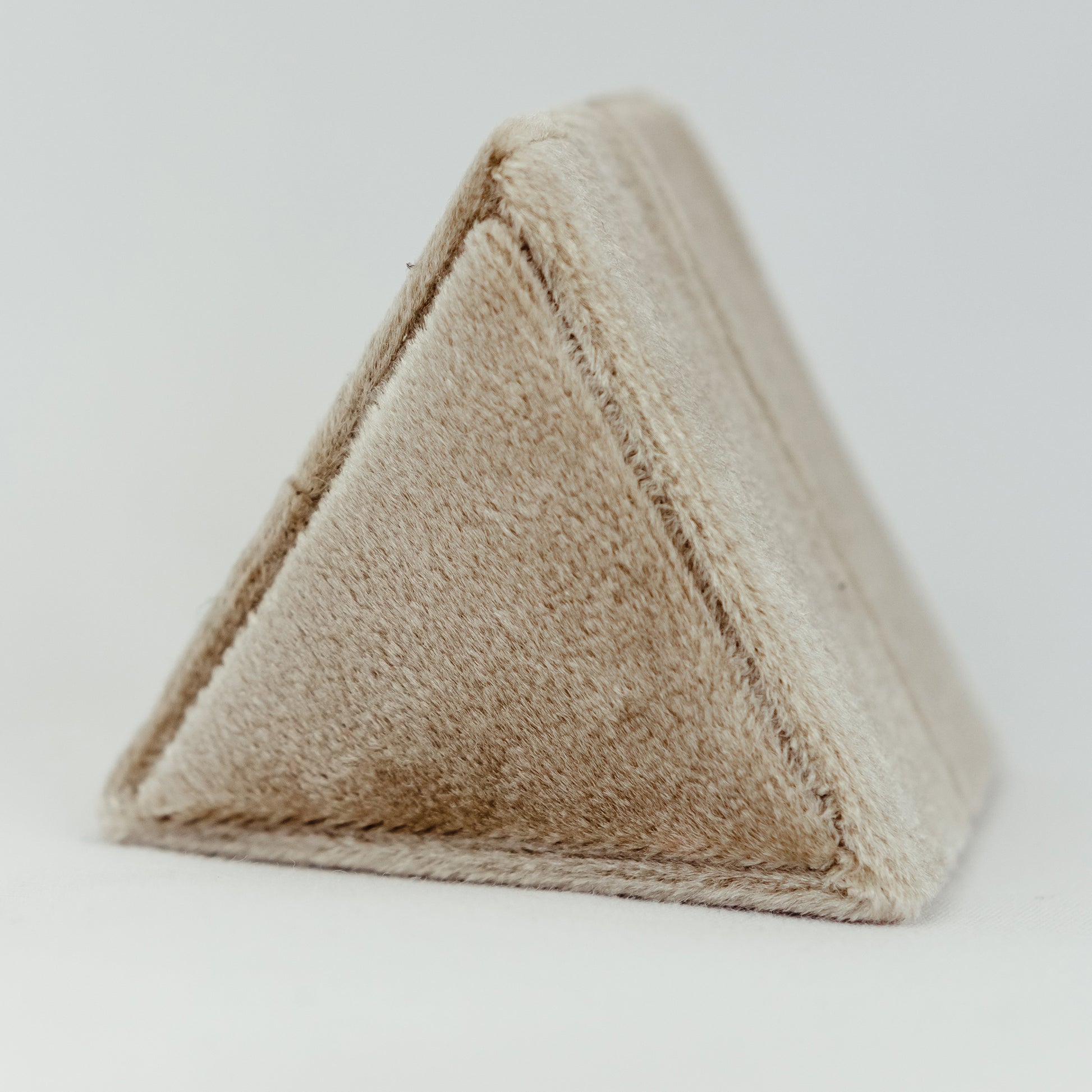 Flat Lay Styling Ring Box in Unique Triangle Shape for Wedding Detail Photos and Proposals